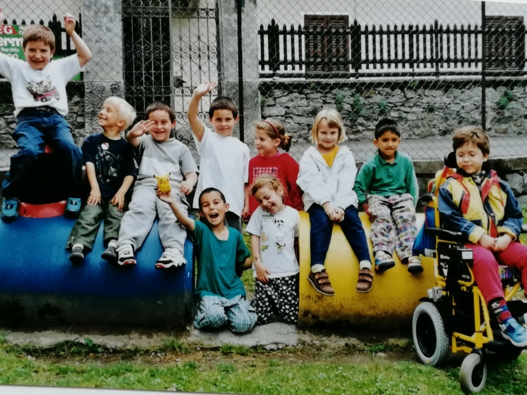 Scuola dell'infanzia, Losone, 1998